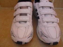 Botasky adidas (2/4)