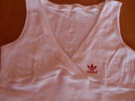 Tričko s nápisom adidas (2/4)
