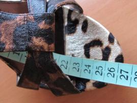 Sandalky next v 40 (3/4)