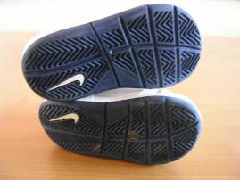 Malinké tenisky nike (3/4)