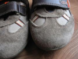 Topanky/tenisky (4/4)