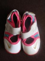 Sandalky nike (1/1)