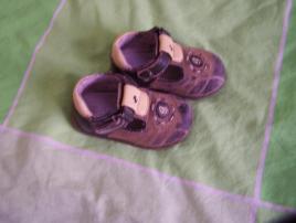 Sandalky (1/1)