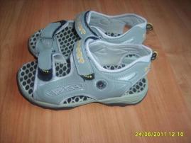 Sandale (2/3)