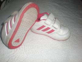 Adidas botasky, tenisky (2/3)