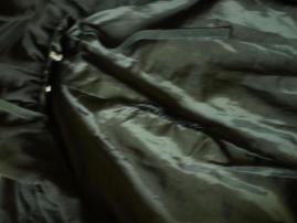 Čierna bunda s kapucou (4/4)