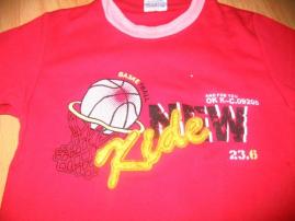 Cervene tricko basketball (2/2)