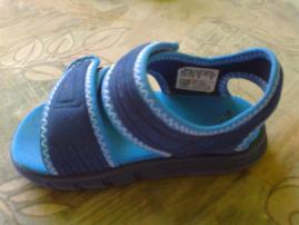 Nike sandalky (3/3)