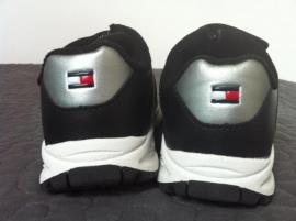Tenisky tommy hilfiger (2/4)