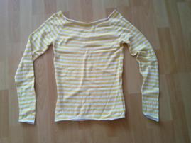 Gina tricot svetrik (1/3)