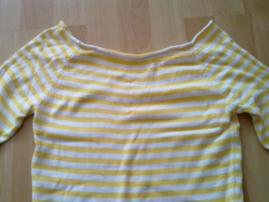 Gina tricot svetrik (2/3)
