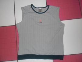Tielko nike orig.,dole na (2/3)