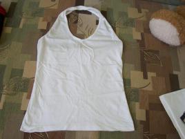 Biely top (1/2)