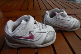 Tenisky nike na donosenie (1/3)