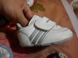Adidas capacky (1/2)