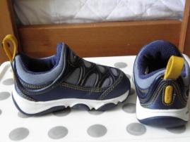 Tenisky Nike (2/6)