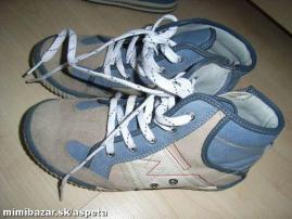 Topanky pre chlapca (3/4)