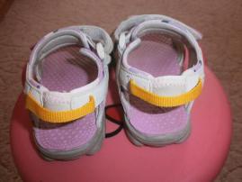 Nike sandálky (3/3)