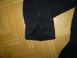 Cierne 3/4 nohavice (3/3)