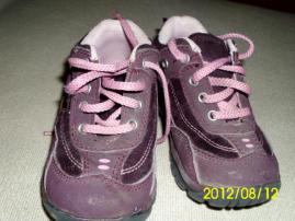 Detske topanky (2/3)