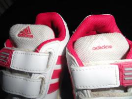 Adidasky (3/4)