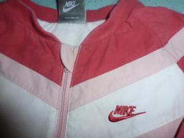 Prechodná vetrovka Nike (2/3)