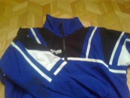 Športová bunda (2/3)