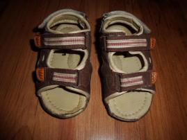 Sandalky (1/3)
