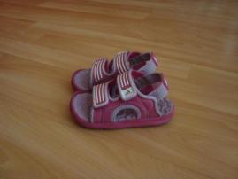 Sandálky adidas (2/2)