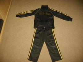 Súprava adidas.. (2/2)
