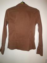Hnedá bluza (2/3)