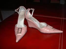 Zlava elegantne lodicky (1/4)