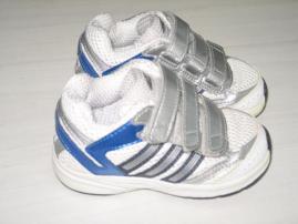 Tenisky Adidas (2/2)