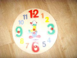 Hodiny puzzle (1/2)