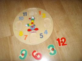 Hodiny puzzle (2/2)