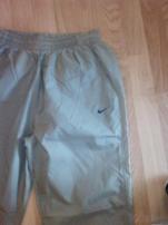 Nohavice nike (2/4)