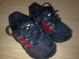 Adidas tenisky (2/3)