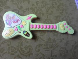 Gitary (1/2)