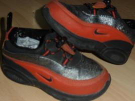 Nike tenisky v.25 (2/4)