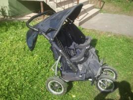 Kočík pre dvojičky a auto (2/4)