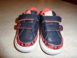 Tenisky adidas disney (2/4)