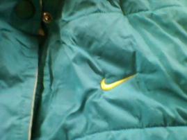 Bunda nike l/xl (2/2)
