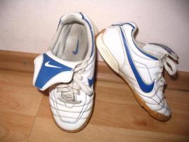 Nike tenisky kuk (1/1)