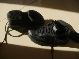 Celokoženné adidasky 17,5 (1/4)