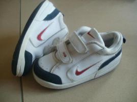 Celokoženné nike (3/3)