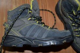 Adidas-detske tenisky (1/3)