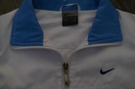 Nike bundu (3/4)