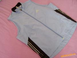 Vesta adidas (1/4)