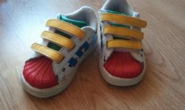 Detské tenisky adidas (1/4)