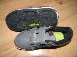 Tenisky Adidas (4/4)
